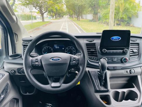 Used 2021 Ford Transit 350 XLT image 11