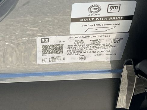 New 2025 Cadillac Lyriq Sport image 27