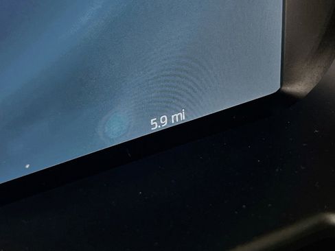 New 2026 Ford F350 Platinum w/ Tremor Off-Road Package image 2