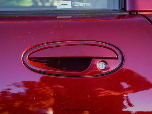 Used 2003 Chevrolet Corvette 50th Anniversary Edition w/ Preferred Equipment Group image 94