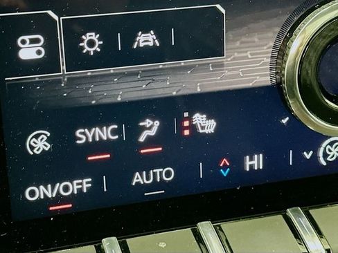 Certified 2024 GMC Acadia Denali w/ Super Cruise Package image 22