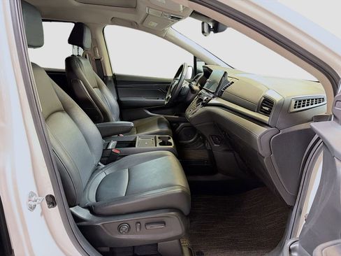 Used 2025 Honda Odyssey EX-L image 31