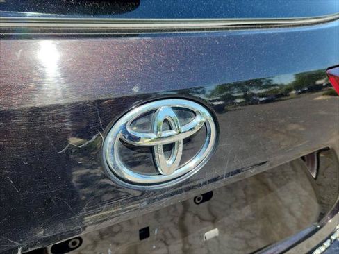 Certified 2020 Toyota Highlander XLE AWD/4WD image 23