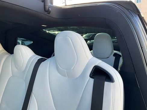 Used 2019 Tesla Model X Performance image 31