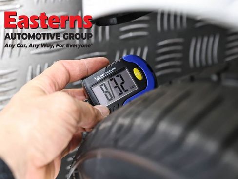 Used 2022 Tesla Model 3 Long Range AWD/4WD image 22