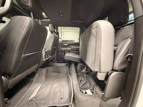Used 2023 Chevrolet Silverado 3500 High Country image 25