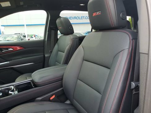 Used 2026 Chevrolet Traverse Z71 w/ Driver Confidence Package AWD/4WD image 5