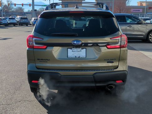 Used 2023 Subaru Ascent Onyx Edition image 7