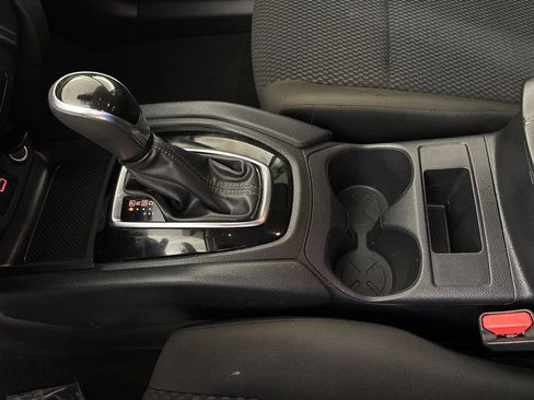 Used 2021 Nissan Rogue Sport S FWD image 31
