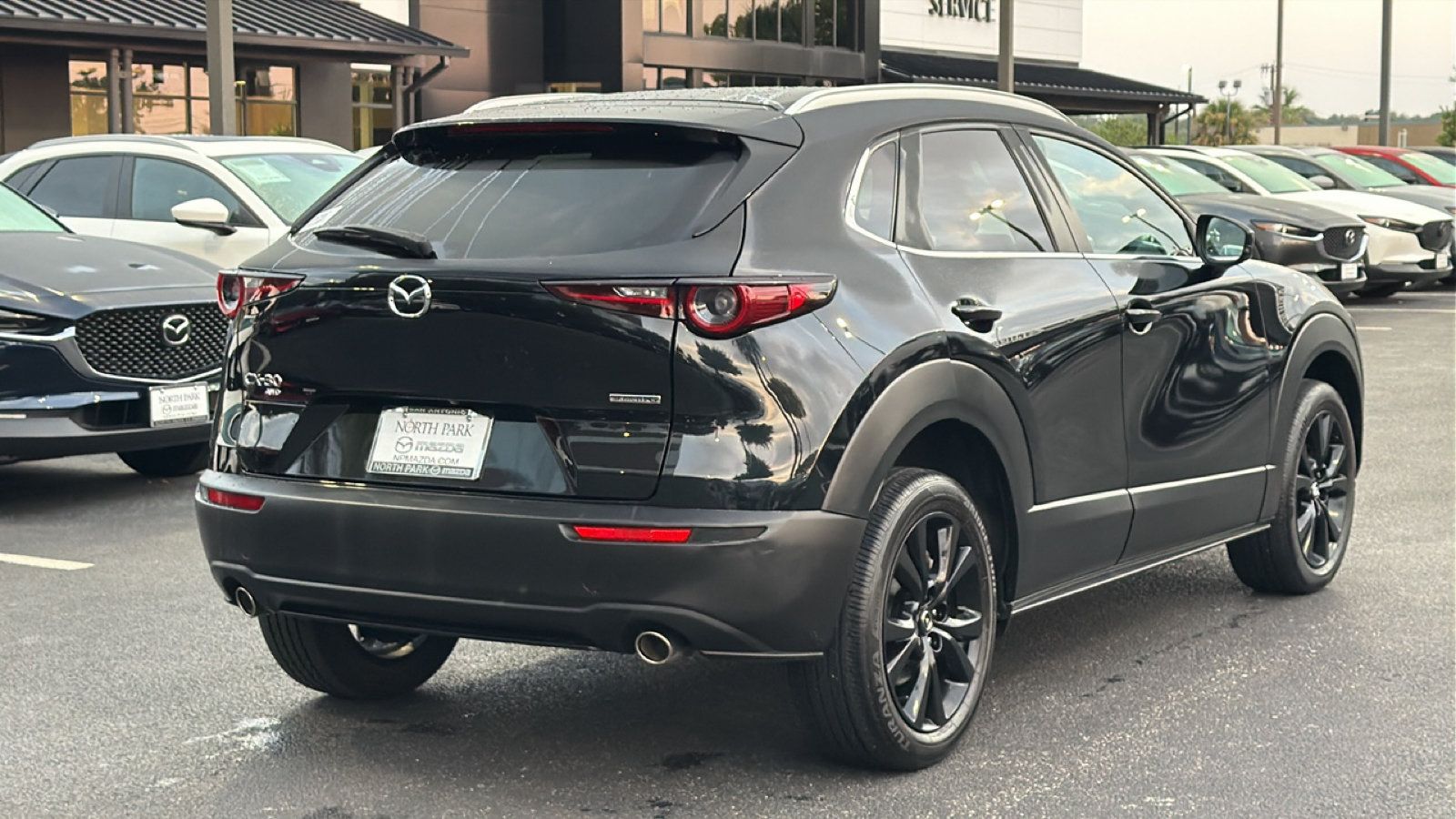 Used 2024 MAZDA CX-30 AWD 2.5 S w/ Select Sport Pkg image 4