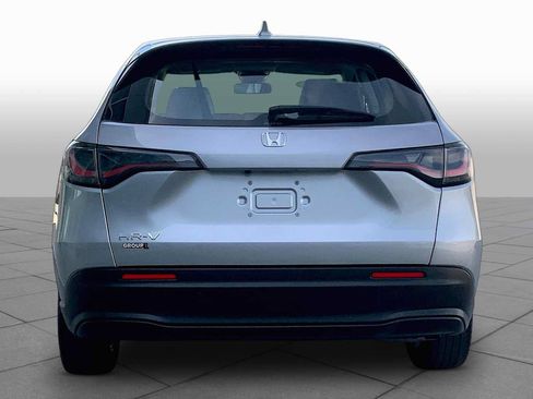 Used 2023 Honda HR-V LX image 5
