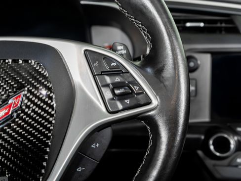 Used 2014 Chevrolet Corvette Stingray Coupe image 40