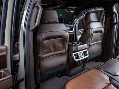 Used 2026 Ford F450 King Ranch w/ Chrome Package image 33