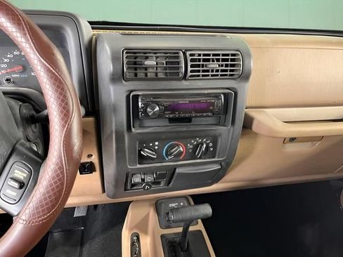 Used 2002 Jeep Wrangler Sport AWD/4WD image 27