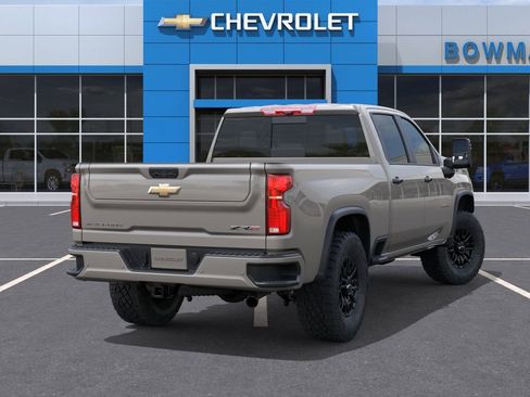 New 2026 Chevrolet Silverado 2500 ZR2 AWD/4WD image 6