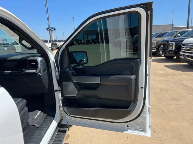 Used 2025 Ford F150 Lariat w/ Equipment Group 501A Mid AWD/4WD image 37