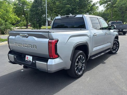 Used 2022 Toyota Tundra Limited AWD/4WD image 10