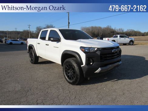 Used 2025 Chevrolet Colorado Trail Boss image 21