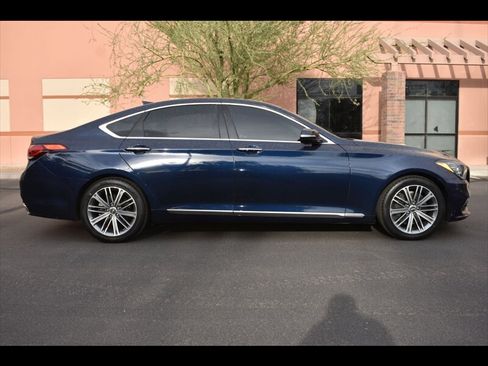 Used 2019 Genesis G80 3.8 RWD image 1