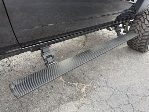 Used 2023 Ford Bronco Wildtrak AWD/4WD image 40