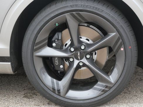 New 2026 Genesis GV70 2.5T Sport Prestige AWD/4WD image 3