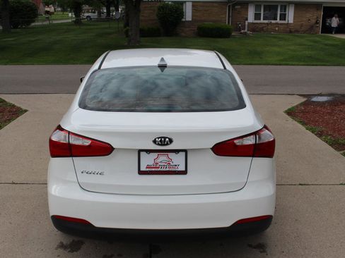 Used 2016 Kia Forte LX FWD image 9