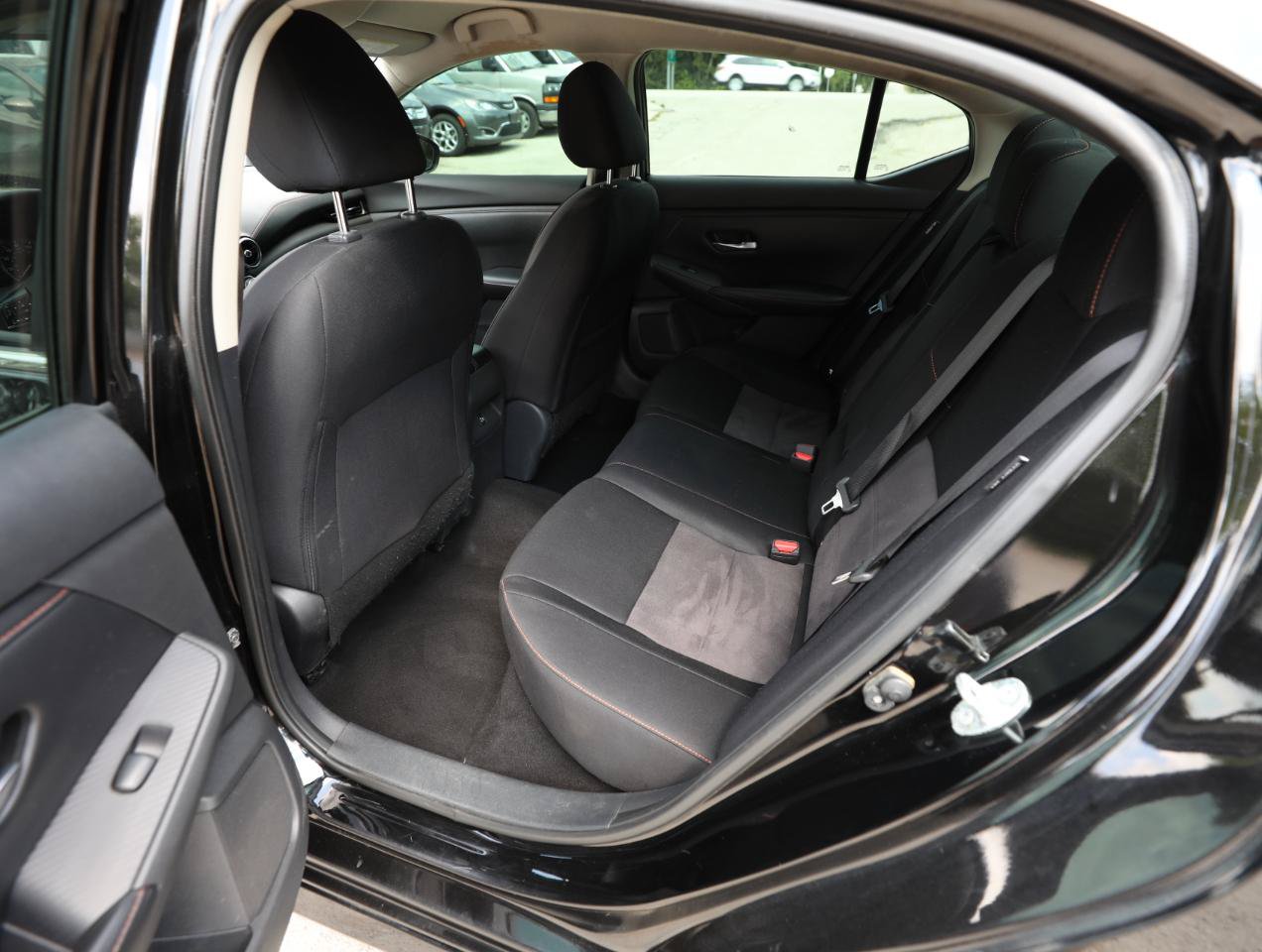 Used 2021 Nissan Sentra SR FWD image 13