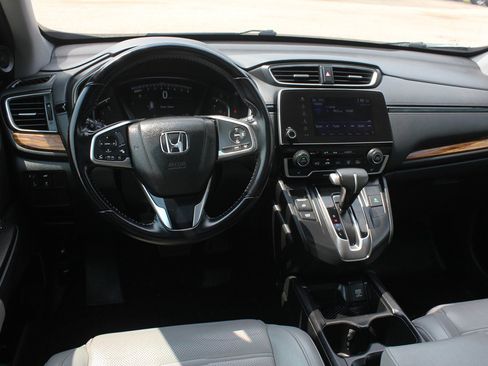 Used 2018 Honda CR-V Touring image 9