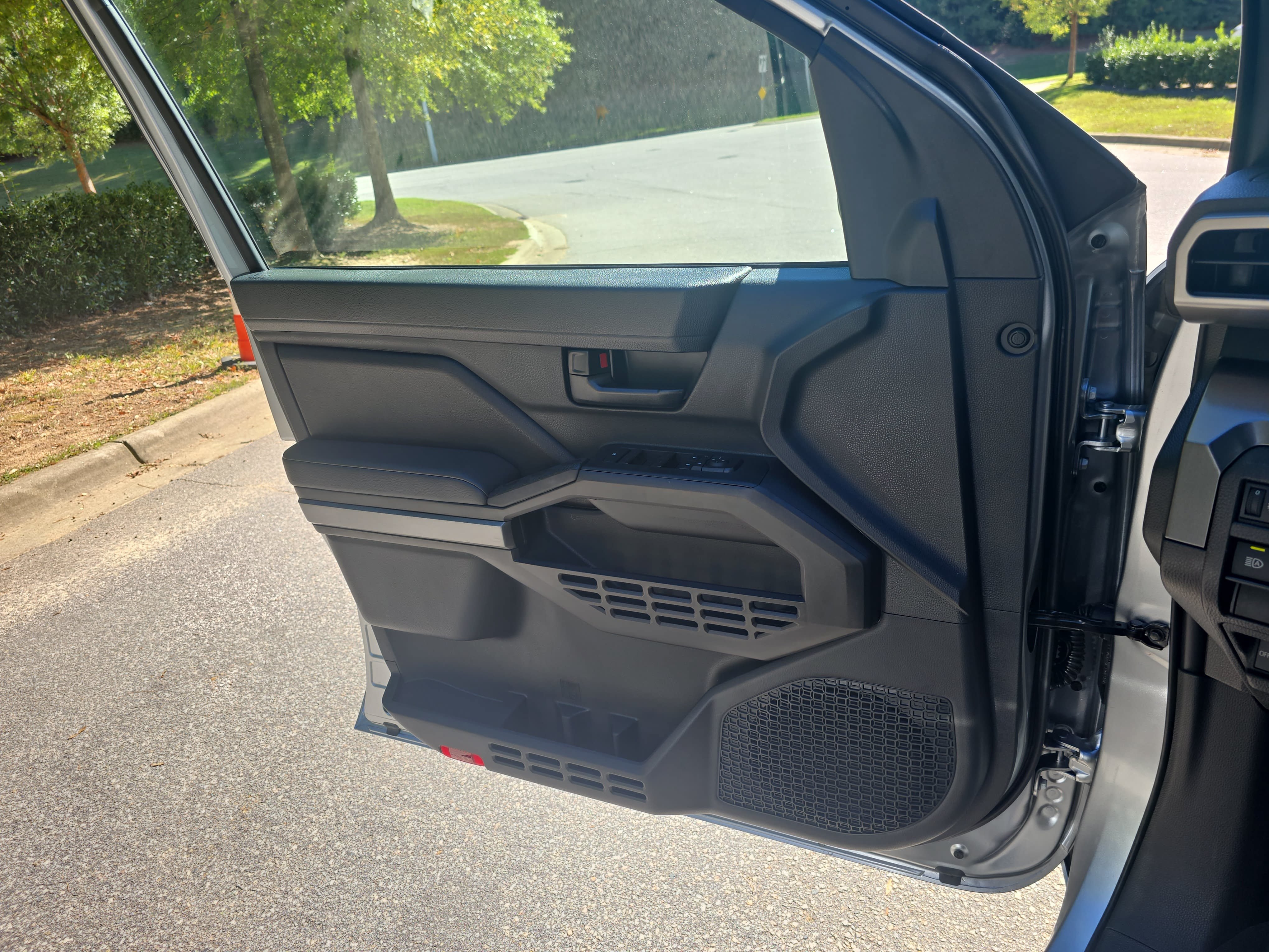 New 2026 Toyota Tacoma SR5 AWD/4WD image 24
