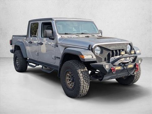 Used 2020 Jeep Gladiator Sport w/ Quick Order Package 24S image 3