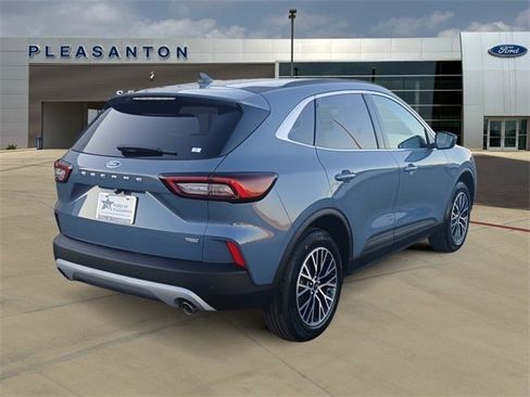 New 2026 Ford Escape SE image 5