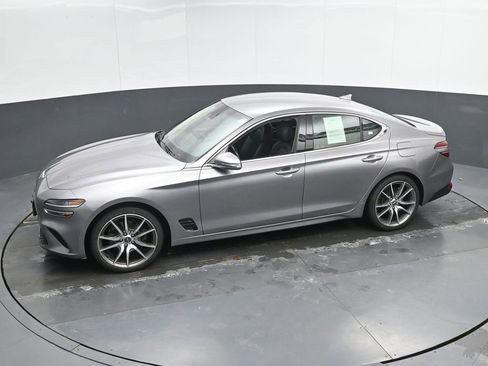 Used 2023 Genesis G70 2.0T image 41