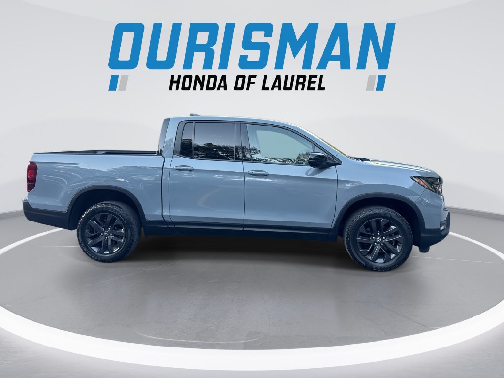 Used 2024 Honda Ridgeline Sport image 9