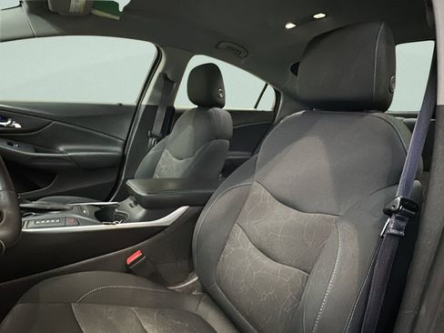 Used 2016 Chevrolet Volt LT image 9