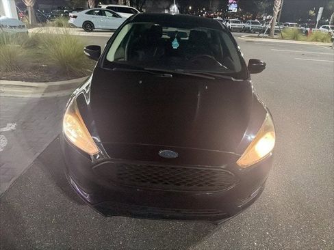 Used 2015 Ford Focus SE image 15