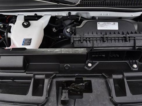 Used 2024 GMC Savana 2500 w/ Driver Convenience Package image 19