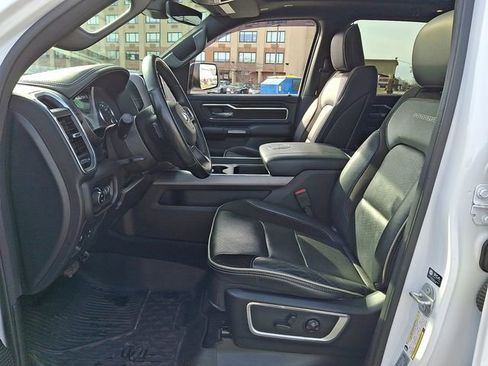 Used 2021 RAM 1500 Laramie w/ Sport Appearance Package AWD/4WD image 13