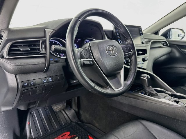 Used 2022 Toyota Camry XLE FWD image 20