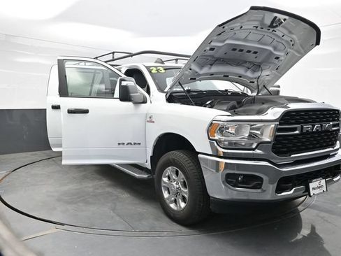 Used 2023 RAM 2500 Big Horn w/ Level 1 Equipment Group AWD/4WD image 30