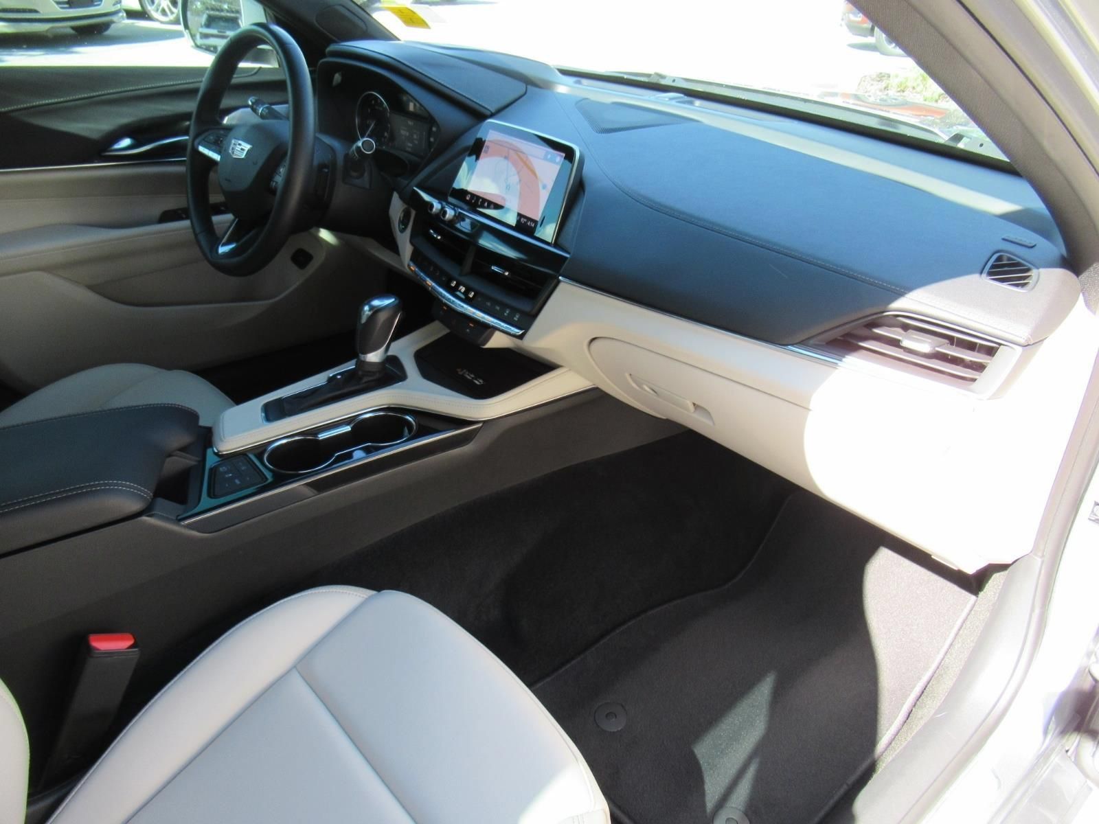 Used 2023 Cadillac CT4 Luxury w/ Sun And Sound Package RWD image 12