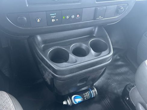 Used 2019 Chevrolet Express 2500 w/ Driver Convenience Package image 26