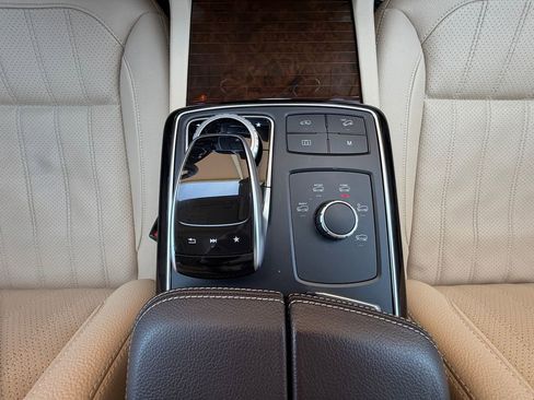 Used 2018 Mercedes-Benz GLS 450 GLS 450 image 34