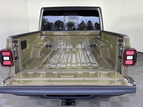 New 2026 Jeep Gladiator Mojave AWD/4WD image 7