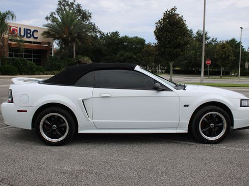Used 2000 Ford Mustang GT RWD image 38
