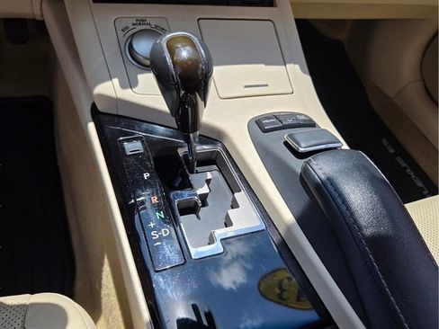 Used 2013 Lexus ES 350 w/ Luxury Pkg FWD image 27