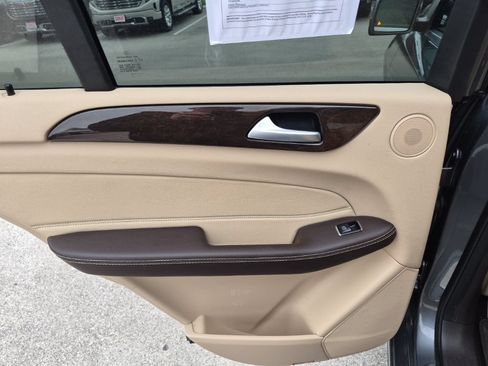 Used 2018 Mercedes-Benz GLE 350 4MATIC image 19