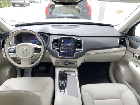 Used 2024 Volvo XC90 B6 Plus image 14