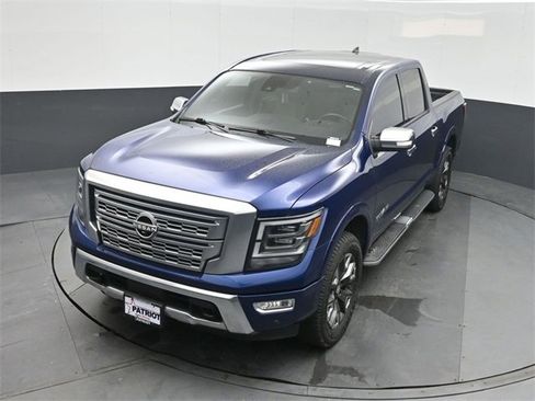Used 2023 Nissan Titan Platinum Reserve w/ Moonroof Package image 35