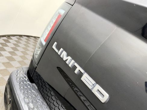 Used 2015 RAM 1500 Laramie Limited image 12