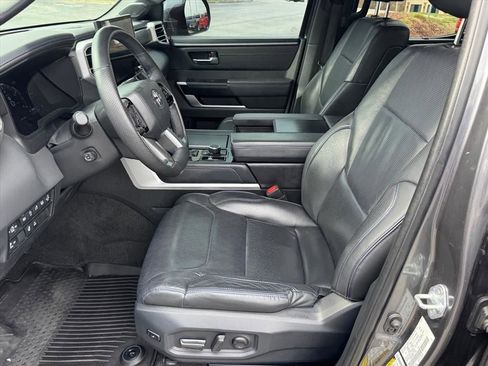 Used 2023 Toyota Tundra Platinum image 10